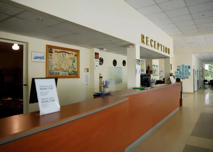 Хотел грийн парк Китен