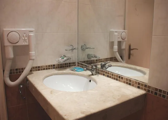 грийн парк Хотел Китен