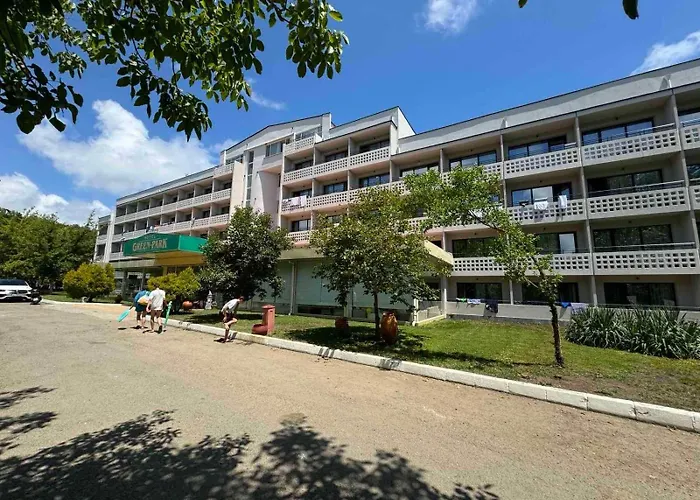 грийн парк Хотел